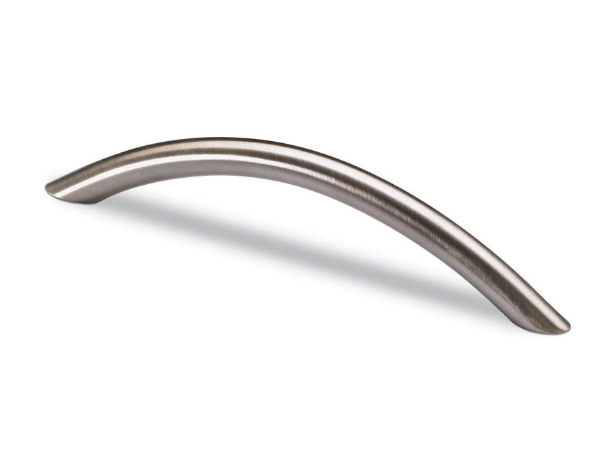 Poignée finition acier inoxydable entraxe 96 mm