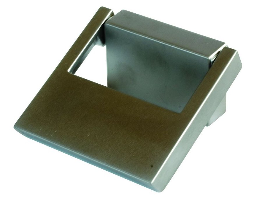 Poignée Swing en zamak inox brossé. Dimensions 52 x 52 mm, EA 32 mm